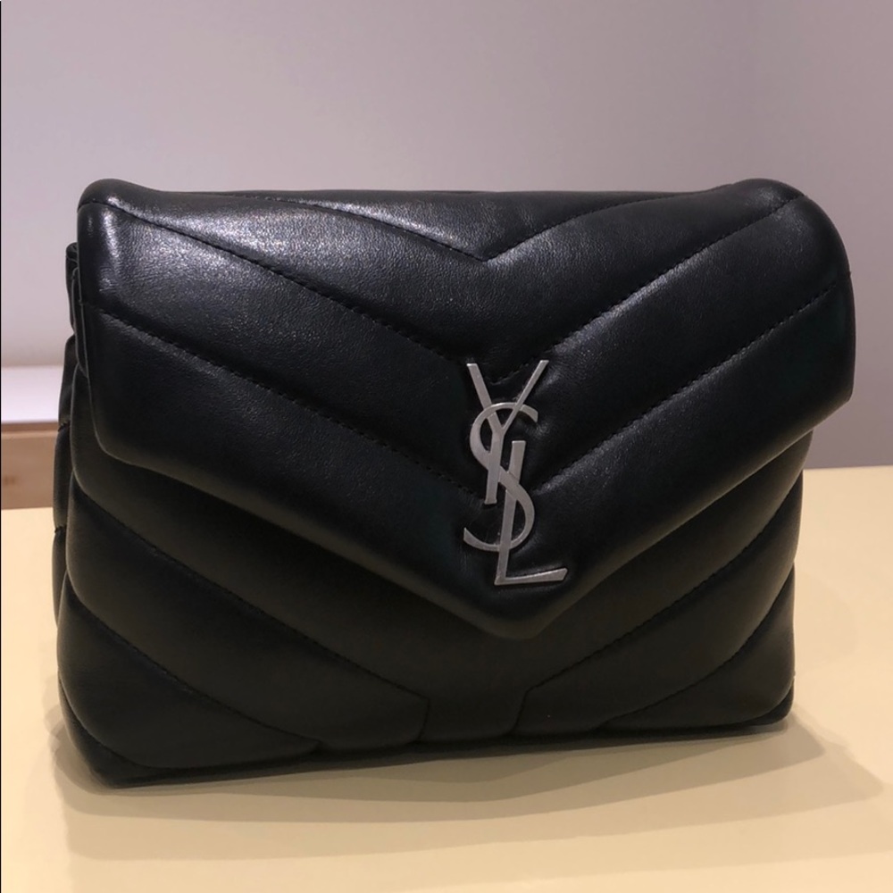 YSL 	LouLou Shoulder Bag